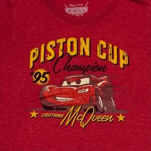 Disney Cars Piston Cup Champion Lighting McQueen Boys 4T t-Shirt